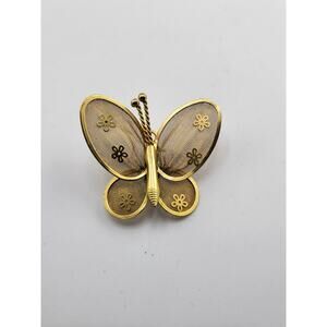 Vintage Gold Tone Mesh Butterfly Brooch Filigree Wings Mid Century